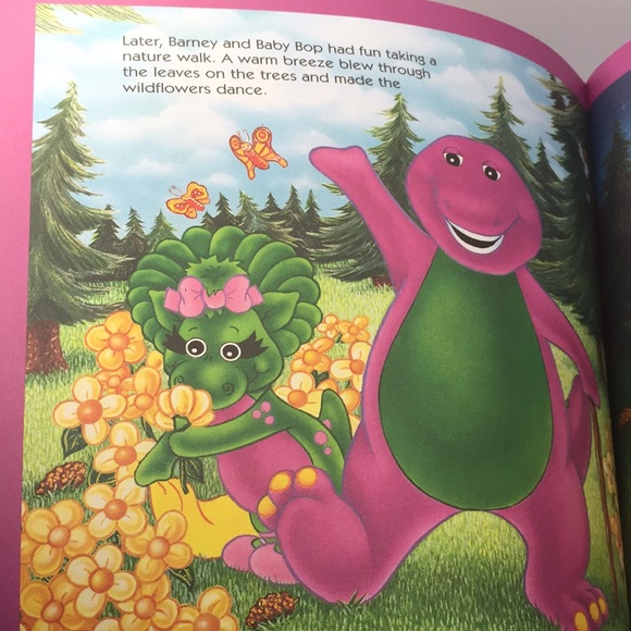 Barney’s Sharing & Caring Treasury Picture Book - Picture 11 of 16